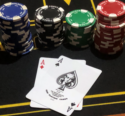 Texas hold’em Poker: 5 do’s and 5 Dont’s