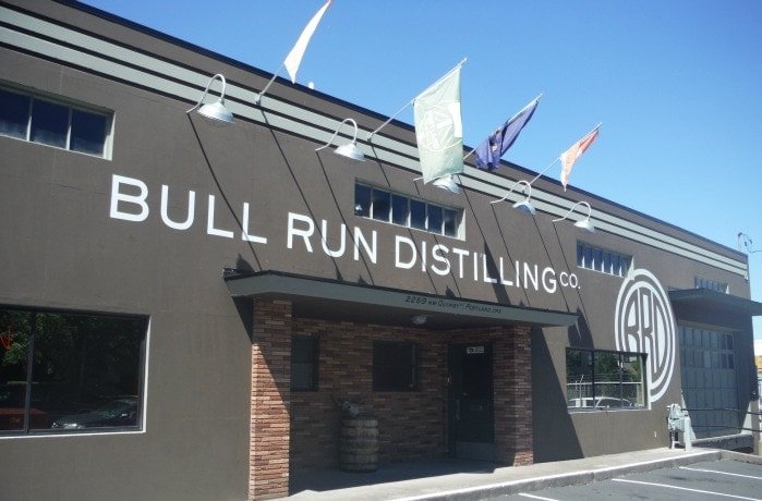 Bull Run Distillery brand logo