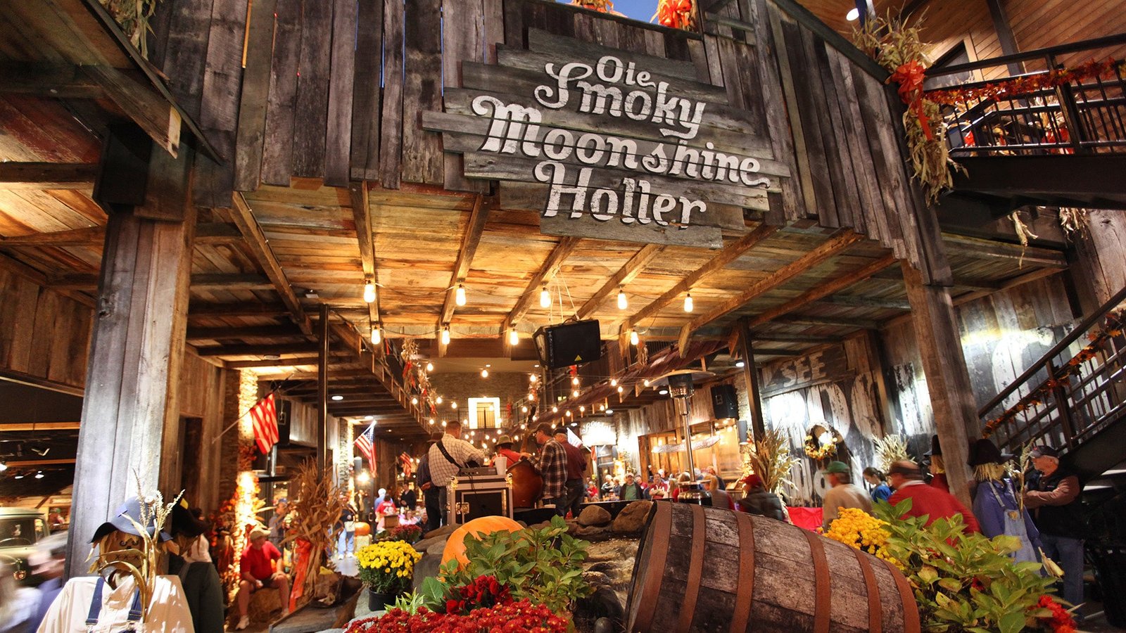 Ole Smoky Distillery brand logo